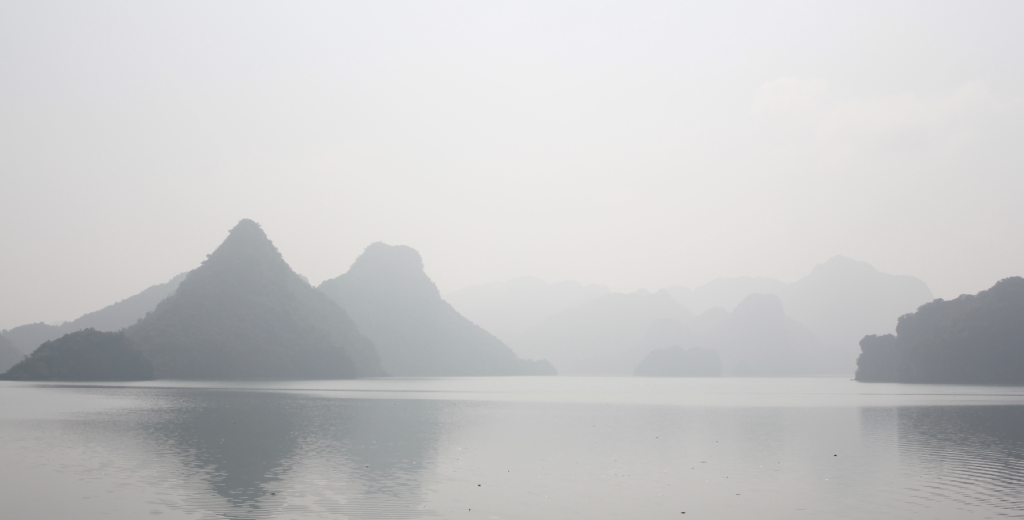 morning view of Ha Long Bay